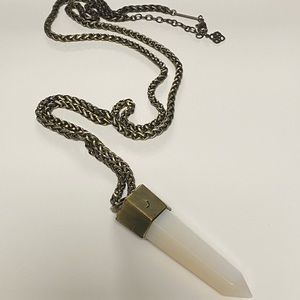 Kendra Scott quartz necklace
